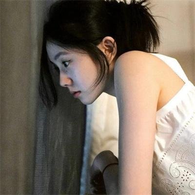 古堡海报